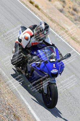 media/Mar-05-2023-TrackXperience (Sun) [[a95d40e56a]]/Group 1/session 4 turn 2/